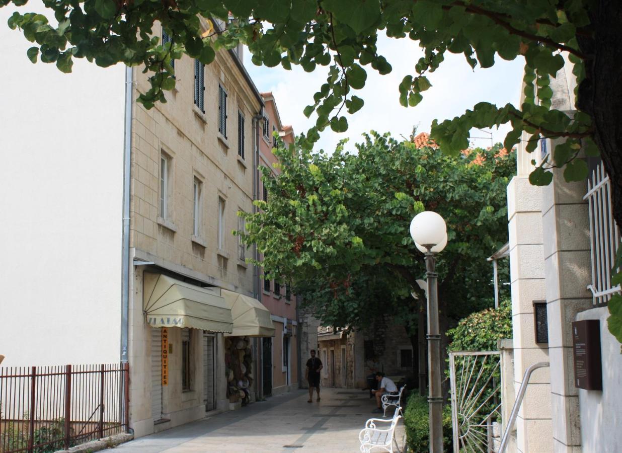 Apartman Dominovic Omiš Екстериор снимка