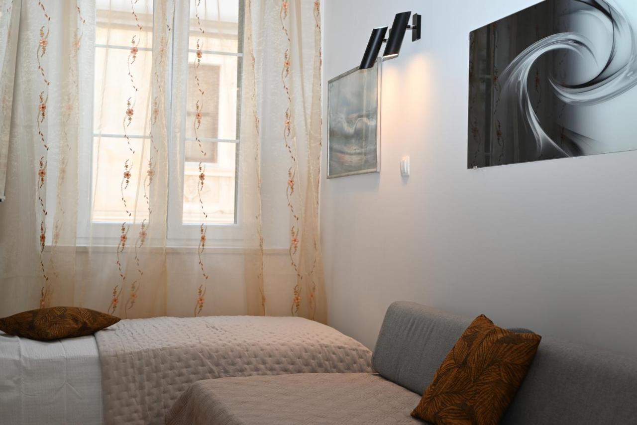 Apartman Dominovic Omiš Екстериор снимка