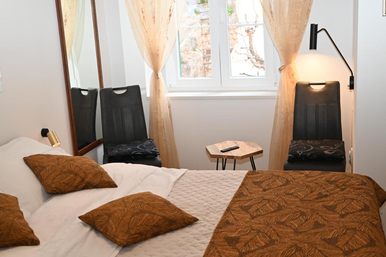 Apartman Dominovic Omiš Екстериор снимка