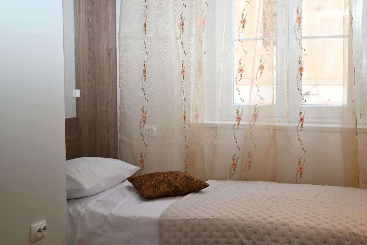 Apartman Dominovic Omiš Екстериор снимка