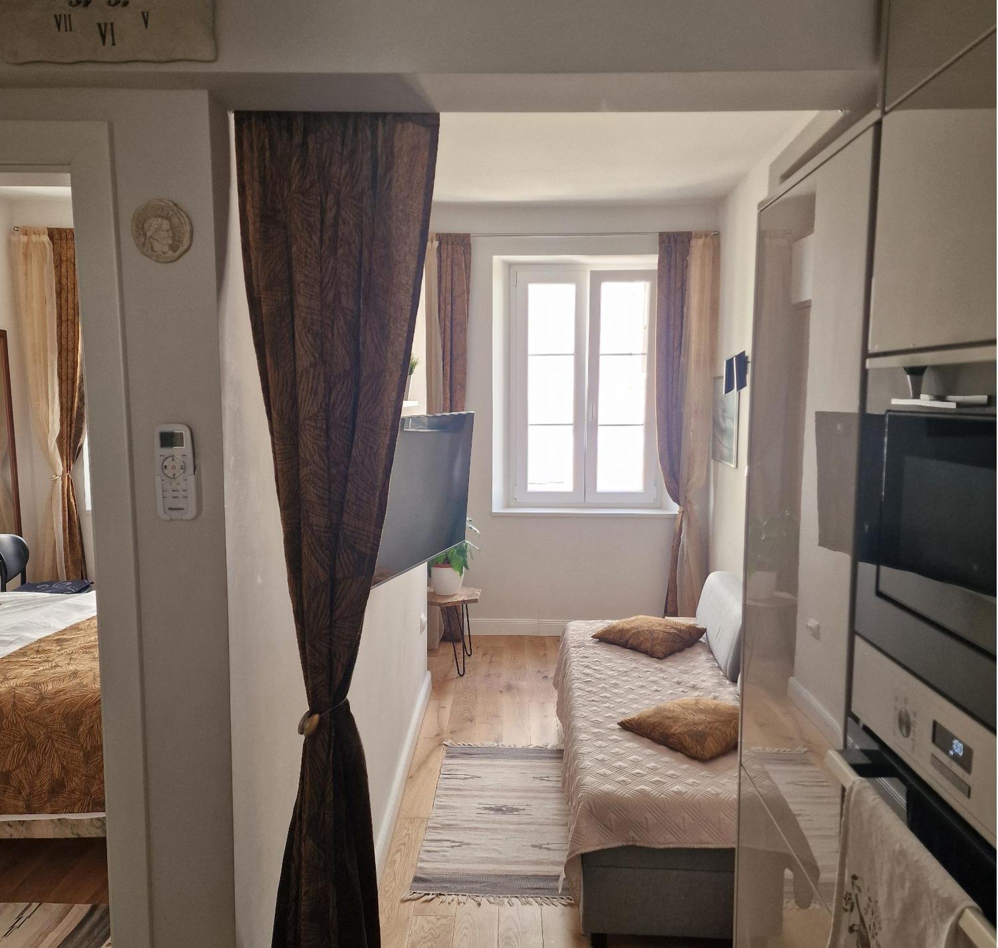 Apartman Dominovic Omiš Екстериор снимка
