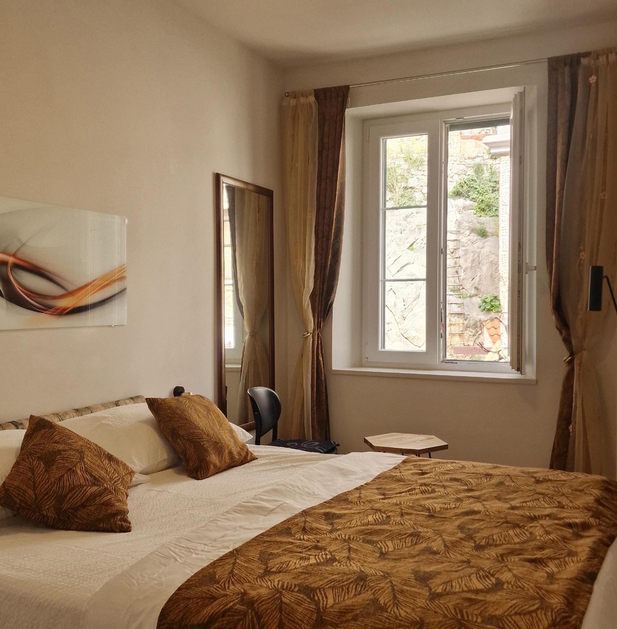 Apartman Dominovic Omiš Екстериор снимка