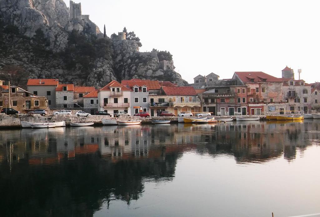 Apartman Dominovic Omiš Екстериор снимка